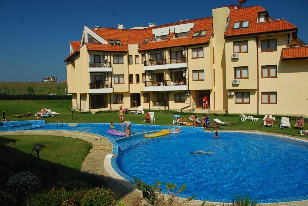 Eggo Apartment - Oasis Beach Apartments Kamchia Bliznatsi Buitenkant foto